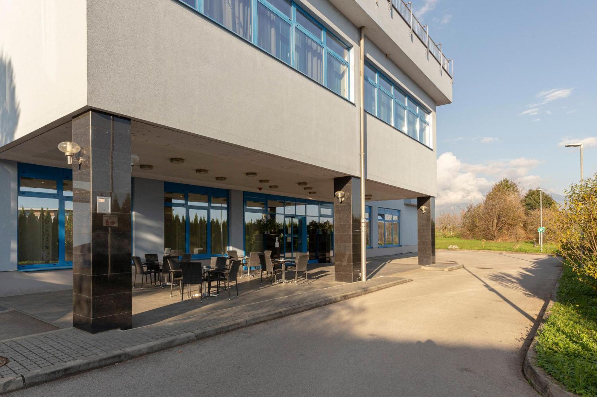 Garni Hotel Azul Kranj Zewnętrze zdjęcie