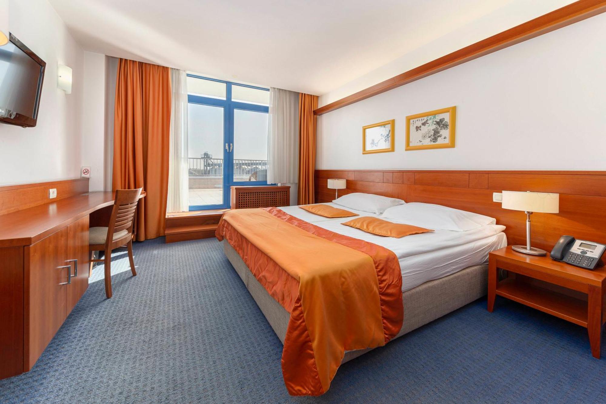 Garni Hotel Azul Kranj Zewnętrze zdjęcie