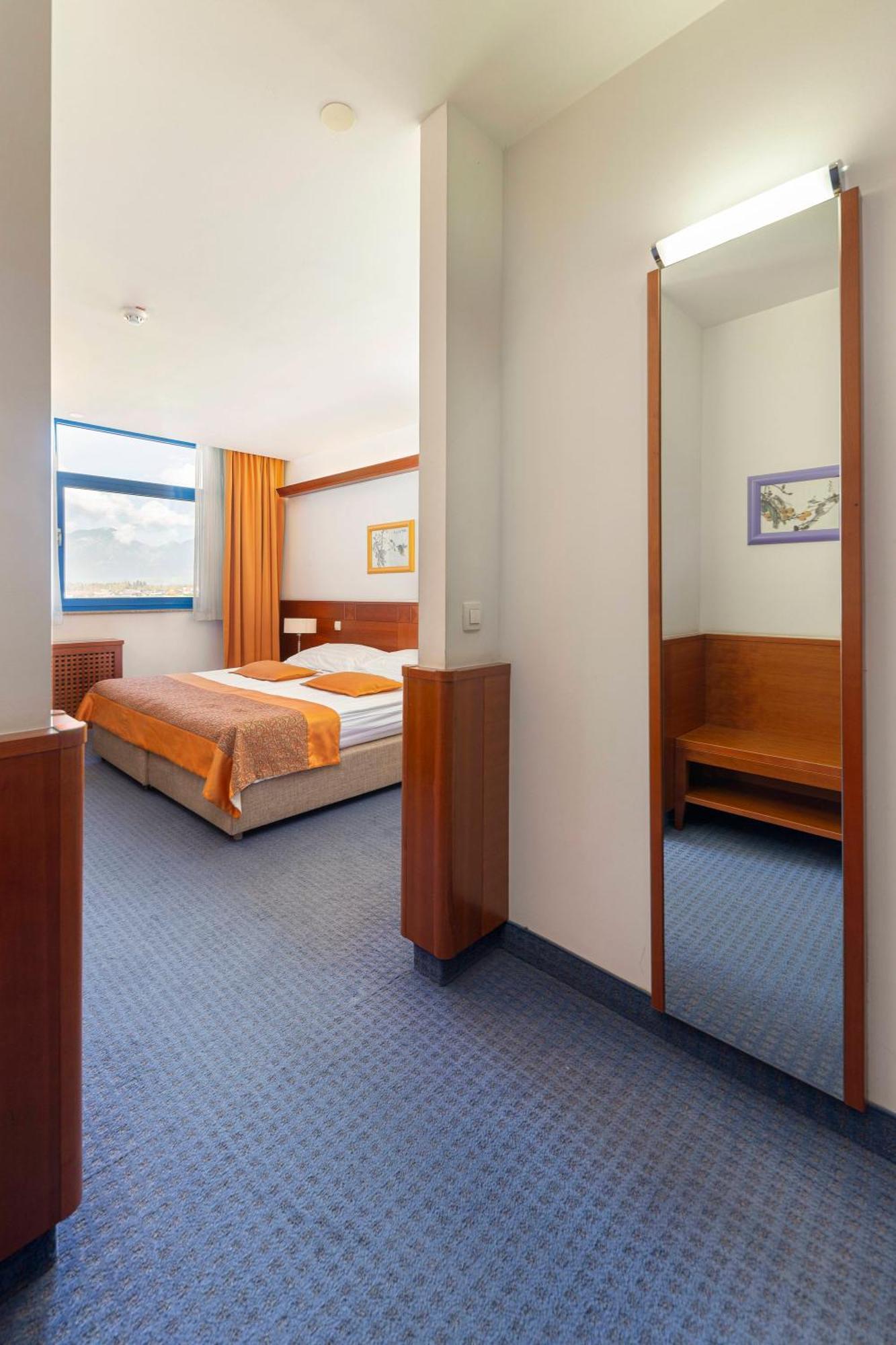 Garni Hotel Azul Kranj Zewnętrze zdjęcie